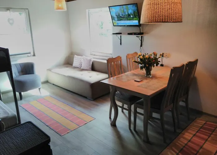 Sweet Privatunterkunft Stegna (Pomerania)